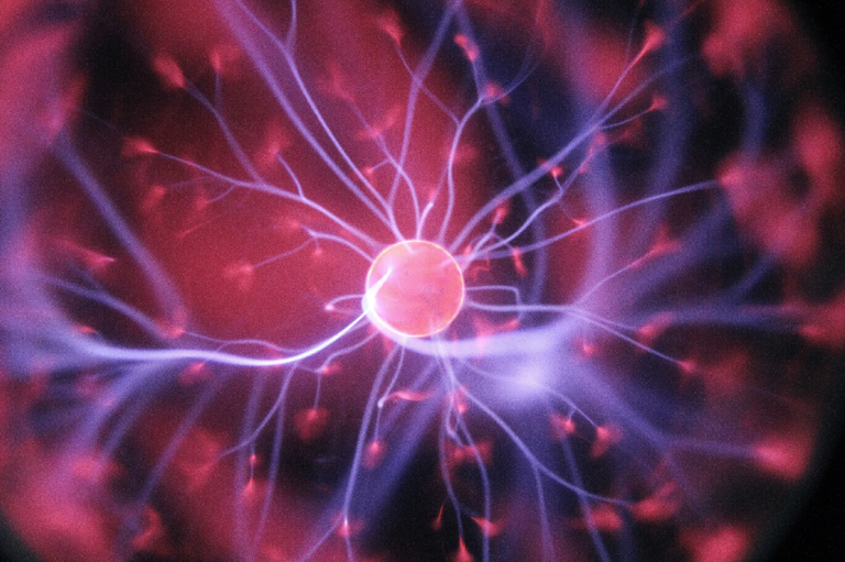 Electrical arcs fanning out
